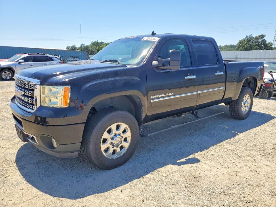 2014 Gmc SIERRA VIN 1GT125E88EF101690 COPART salvage auction — MECHANICAL, Ca - Dis/Dlr/Exp Only Clean Title (P), sold $9,600 on 2026-07-31 (photo 1)
