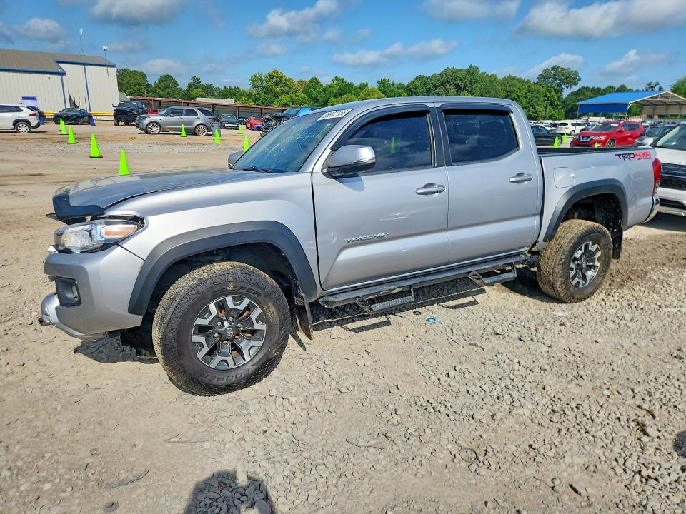 2019 Toyota Tacoma VIN 3TMCZ5AN9KM239301 — COPART salvage auction photo