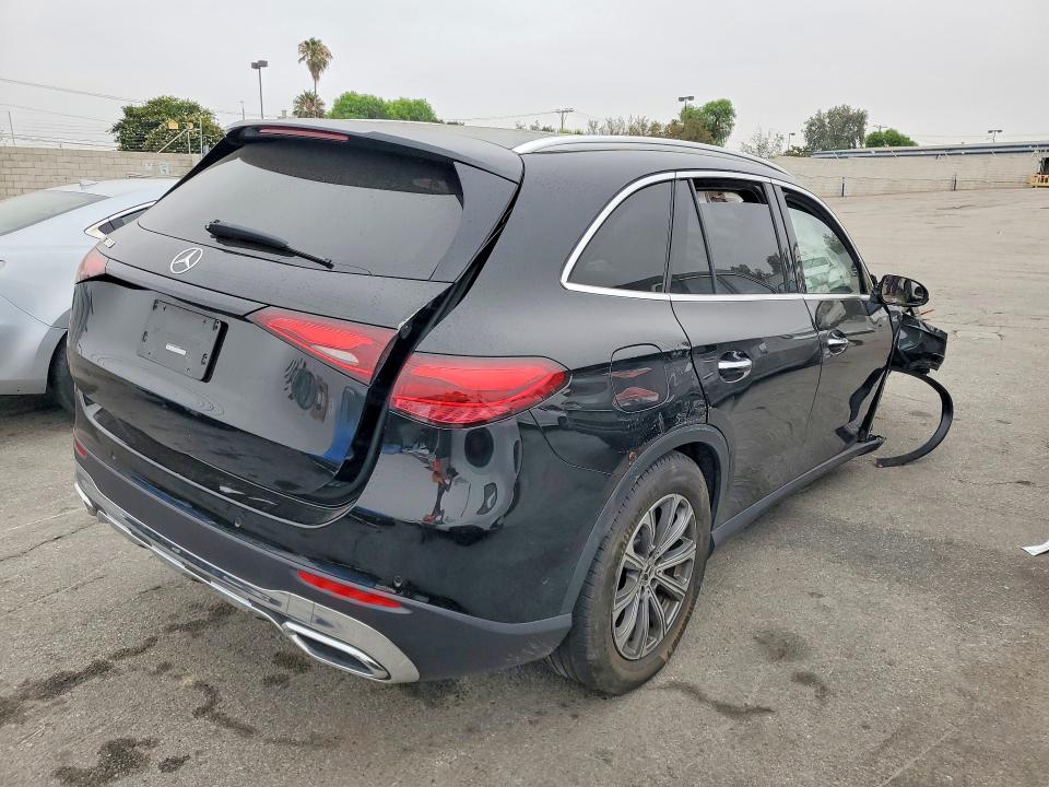 2024 Mercedes-benz VIN W1NKM4GB1RF196450 COPART salvage auction — ROLLOVER, Fl - Cert Of Title Slvg Rebuildable, sold $5,100 on 2026-07-11 (photo 3)