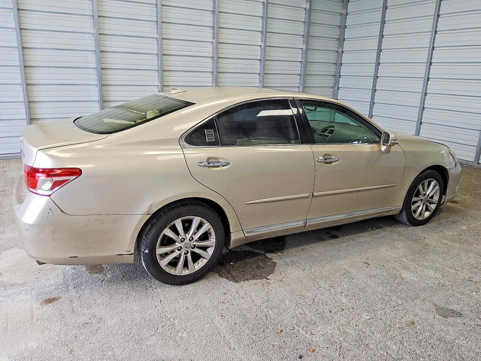 2012 Lexus Es 350 VIN JTHBK1EG7C2505149 COPART salvage auction — MINOR DENT/SCRATCHES, FL - CERTIFICATE OF TITLE, sold $10 on 2026-07-28 (photo 3)