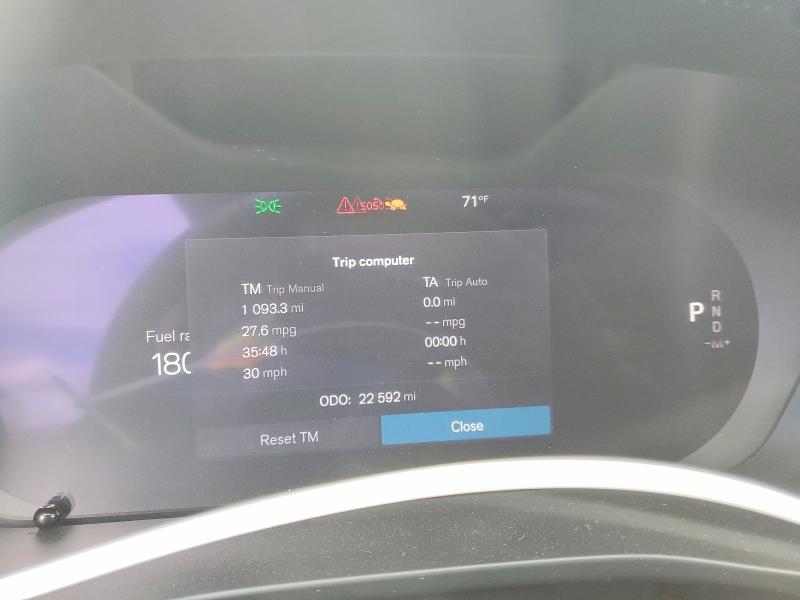 2025 Volvo Xc40 VIN YV4L12UJ4S2466110 COPART salvage auction — FRONT END, Or - Salvage Title Certificate, sold $5,000 on 2026-08-17 (photo 9)