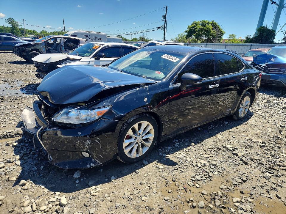 2013 Lexus VIN JTHBW1GG4D2003797 COPART salvage auction — FRONT END, Nj - Cert Of Title-Salvage, sold $2,200 on 2026-07-27 (photo 1)