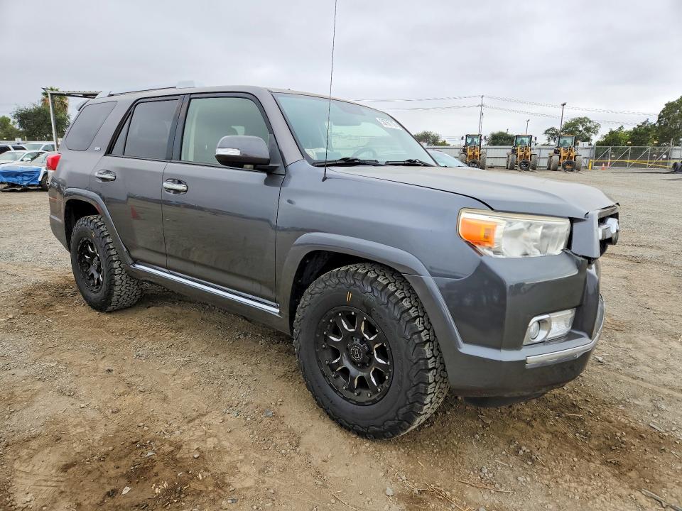 2013 Toyota 4runner VIN JTEZU5JR1D5054501 COPART salvage auction — FRONT END, Salvage Title, sold $3,500 on 2026-07-24 (photo 4)