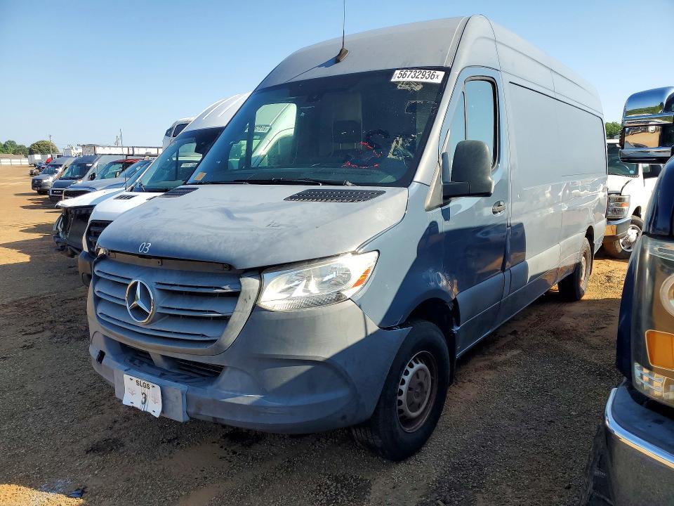 2019 Mercedes-benz Sprinter VIN WD4PF1CD9KP129209 COPART salvage auction — REAR END, Fl - Dealer Only Clean Title, sold $8,800 on 2026-07-29 (photo 1)