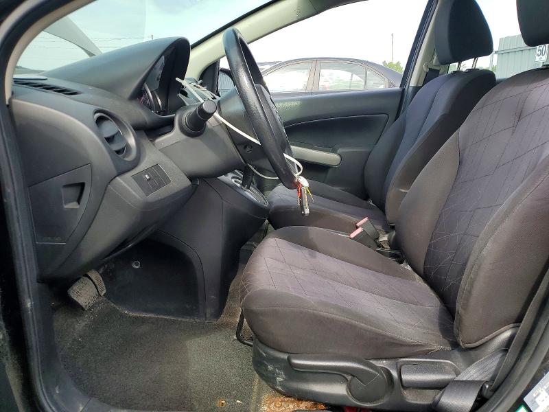 2011 Mazda 2 VIN JM1DE1HY1B0104289 COPART salvage auction — REAR END, On - Permit No Brand - Unfit, sold $525 on 2026-07-09 (photo 7)
