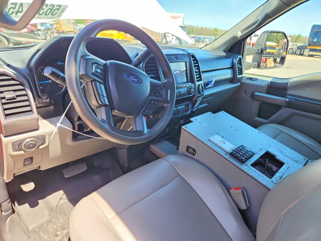 2020 Ford F550 VIN 1FD0X5HT0LED25015 COPART salvage auction — Minor Dent/Scratches, NY - CERTIFICATE OF TITLE, sold $27,750 on 2026-06-29 (photo 8)