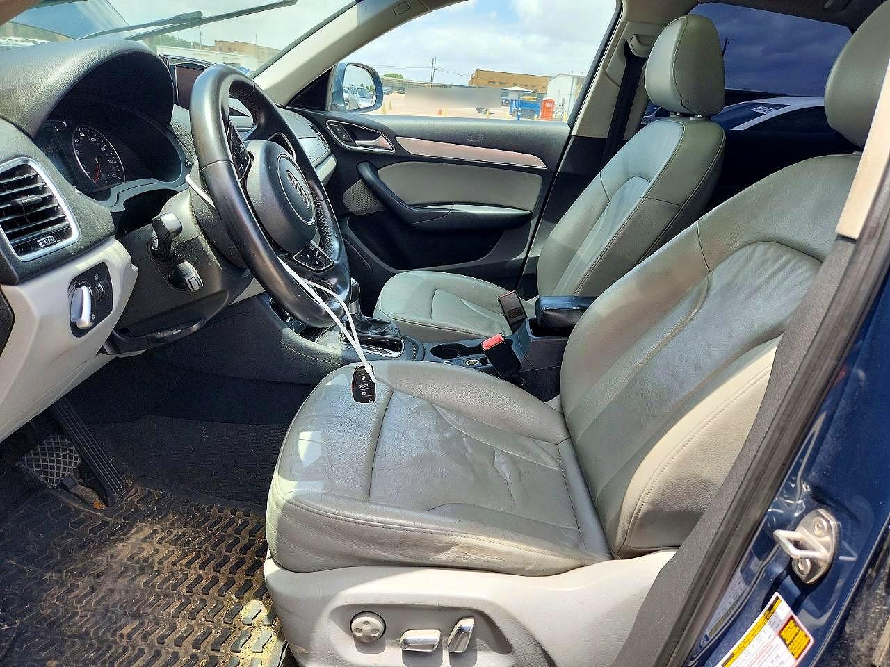 2017 Audi Q3 VIN WA1JCCFSXHR006489 COPART salvage auction — Normal Wear, TX - CERTIFICATE OF TITLE (P), sold $4,100 on 2026-07-08 (photo 7)