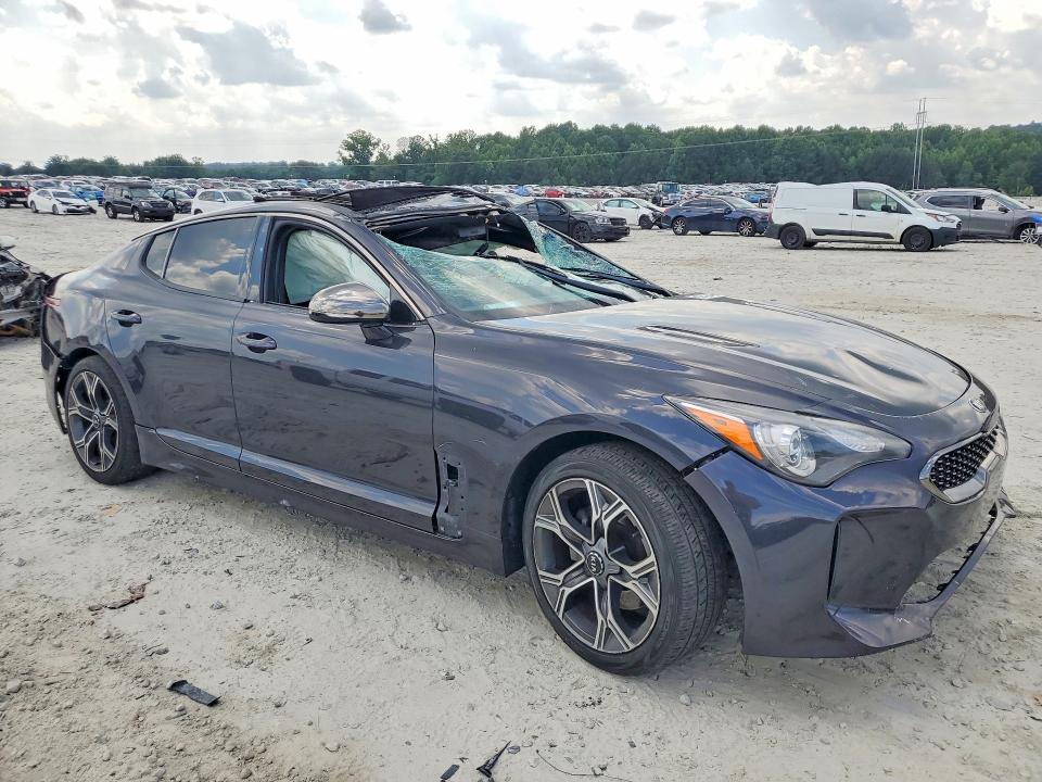 2020 Kia Stinger VIN KNAE15LAXL6080720 COPART salvage auction — ROLLOVER, Ga - Cert Of Title-Salvage, sold $850 on 2026-07-27 (photo 4)