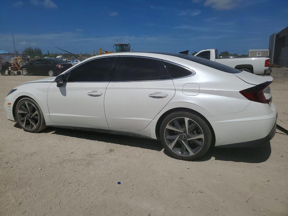 2022 Hyundai Sonata VIN KMHL44J28NA240936 COPART salvage auction — REAR END, Fl - Cert Of Title Slvg Rebuildable, sold $4,100 on 2026-07-28 (photo 2)