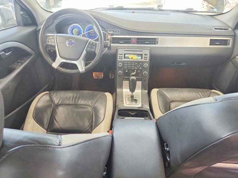 2010 Volvo V70 VIN YV1982BW9A1144990 COPART salvage auction — FRONT END, Ga - Cert Of Title-Salvage, sold $425 on 2026-07-16 (photo 8)