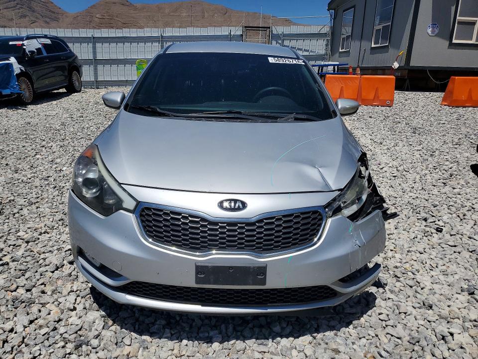 2016 Kia Forte VIN KNAFK5A83G5631227 COPART salvage auction — REAR END, Nv - Salvage Title, sold $525 on 2026-07-06 (photo 5)