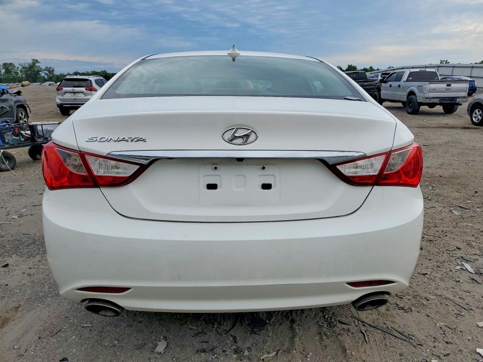 2013 Hyundai VIN 5NPEC4AC0DH701790 COPART salvage auction — FRONT END, Va - Cert Of Title - Salvage, sold $200 on 2026-07-22 (photo 6)