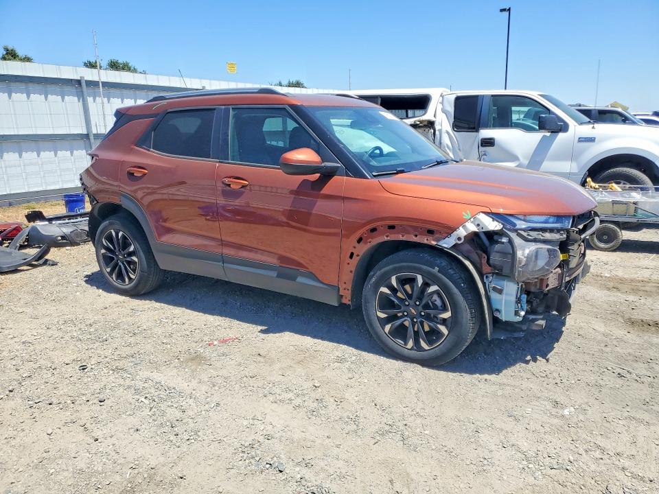 2021 Chevrolet Trailblazer VIN KL79MPS2XMB100651 COPART salvage auction — FRONT END, Ca - Salvage Certificate, sold $3,150 on 2026-07-09 (photo 4)