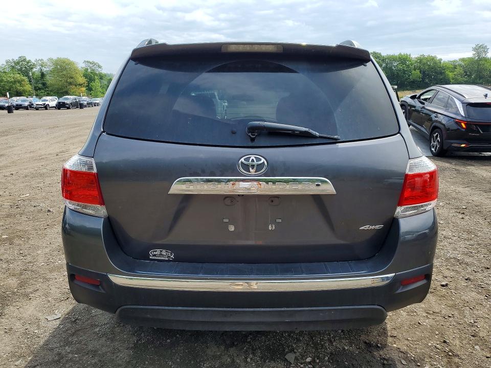 2013 Toyota VIN 5TDDK3EH0DS197573 COPART salvage auction — FRONT END, Pa - Certificate Of Salvage, sold $6,400 on 2026-07-09 (photo 6)