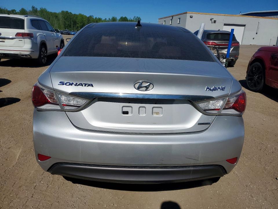 2013 Hyundai Sonata VIN KMHEC4A43DA082050 COPART salvage auction — SIDE, On - Permit No Brand - Unfit, sold $375 on 2026-07-23 (photo 6)