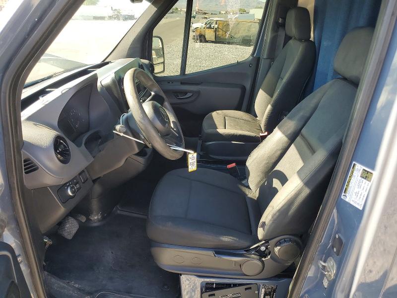 2019 Mercedes-benz Sprinter VIN WD4PF1CD8KP109176 COPART salvage auction — SIDE, Tx - Certificate Of Title (P), sold $3,900 on 2026-07-29 (photo 7)