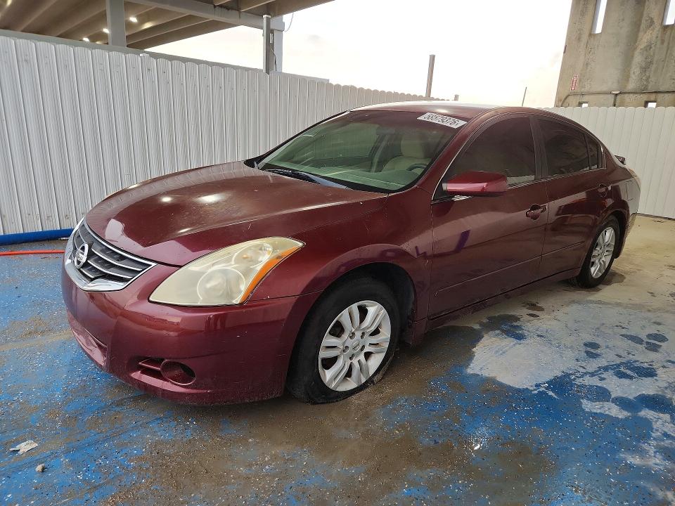 2011 Nissan Altima VIN 1N4AL2AP7BC183200 COPART salvage auction — MINOR DENT/SCRATCHES, FL - CERTIFICATE OF TITLE, sold $350 on 2026-07-02 (photo 1)