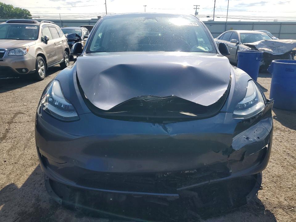 2022 Tesla Model y VIN 7SAYGDEE7NF357438 COPART salvage auction — FRONT END, Pa - Certificate Of Salvage, sold $7,000 on 2026-07-24 (photo 5)