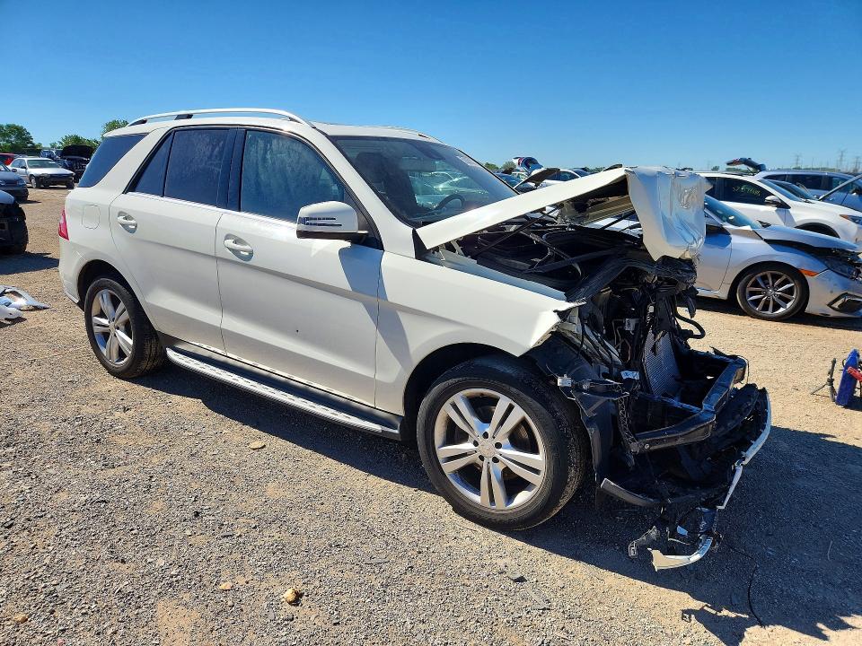 2013 Mercedes-benz M-klasse VIN 4JGDA5HB4DA206984 COPART salvage auction — FRONT END, Il - Salvage Certificate, sold $225 on 2026-07-28 (photo 4)
