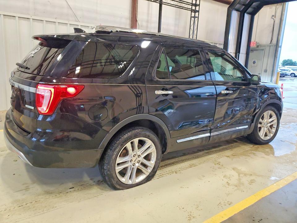 2017 Ford Explorer VIN 1FM5K7FH6HGC82925 COPART salvage auction — SIDE, TX - SALVAGE VEHICLE TITLE (P), sold $4,200 on 2026-07-09 (photo 3)