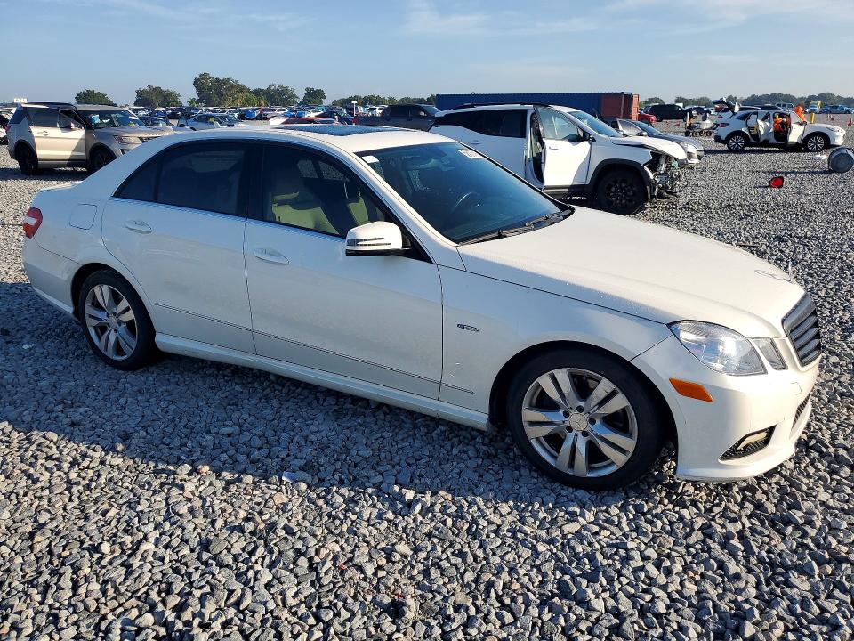 2011 Mercedes-benz E-klasse VIN WDDHF2EB2BA399052 COPART salvage auction — MECHANICAL, MT - CERTIFICATE OF TITLE, sold $15 on 2026-07-24 (photo 4)