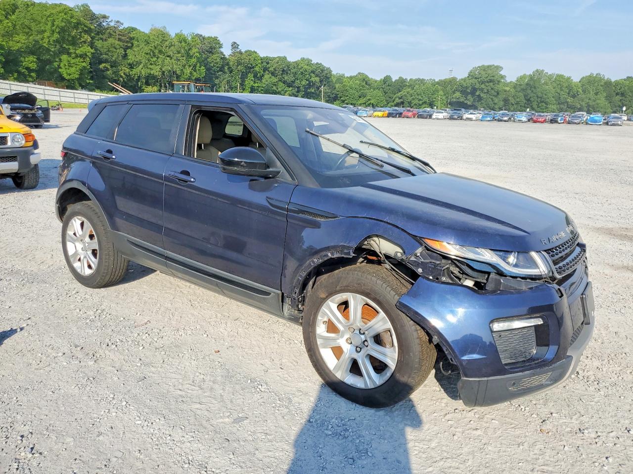 2017 Land Rover Range Rover Evoque VIN SALVP2BGXHH170699 COPART salvage auction — Front End, SC - DEALER ONLY CLEAN TITLE, sold $5,100 on 2026-07-01 (photo 4)