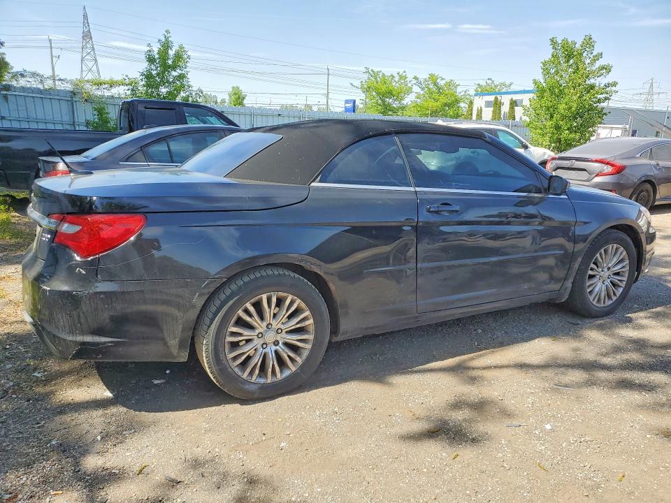 2011 Chrysler 200 VIN 1C3BC2EGXBN565576 COPART salvage auction — FRONT END, On - Permit No Brand - Fit, sold $400 on 2026-07-09 (photo 3)