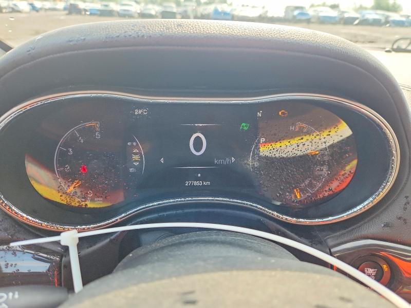2014 Jeep Grand cheroke VIN 1C4RJFCMXEC418786 COPART salvage auction — FRONT END, On - Permit No Brand - Unfit, sold $1,600 on 2026-08-11 (photo 9)