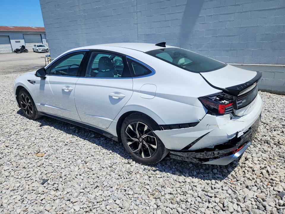 2025 Hyundai Sonata VIN KMHL64JA1SA459072 COPART salvage auction — REAR END, CO - SALVAGE TITLE, sold $10,100 on 2026-07-20 (photo 2)