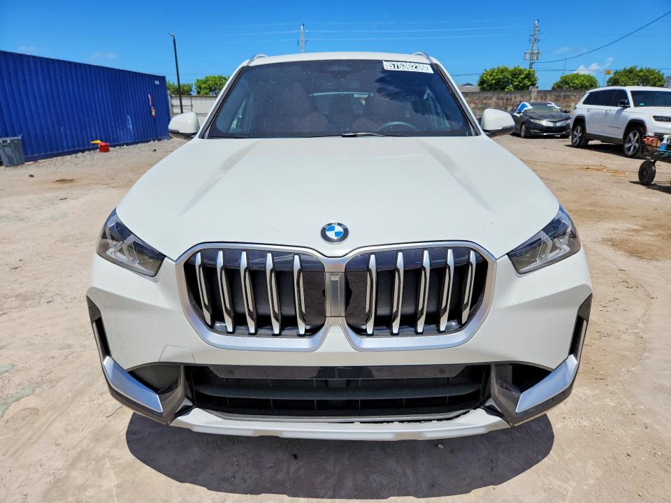 2026 BMW X1 VIN WBX73EF00T5620416 COPART salvage auction — REAR END, Fl - Certificate Of Title, sold $17,600 on 2026-07-13 (photo 5)