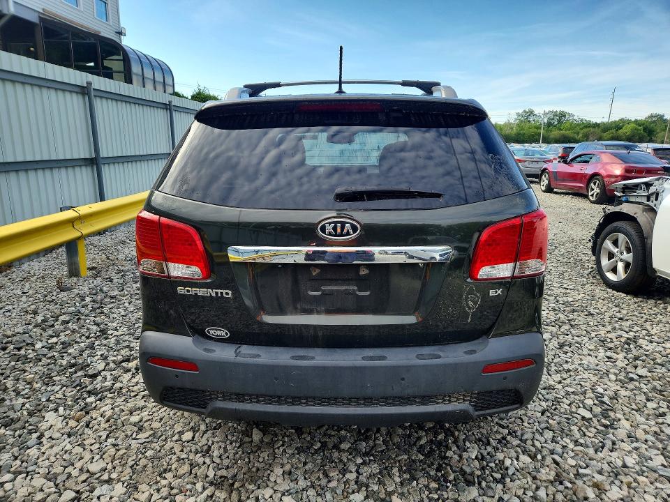 2011 Kia Sorento VIN 5XYKUCA17BG141733 COPART salvage auction — MECHANICAL, MA - CERTIFICATE OF TITLE, sold $1,400 on 2026-07-06 (photo 6)