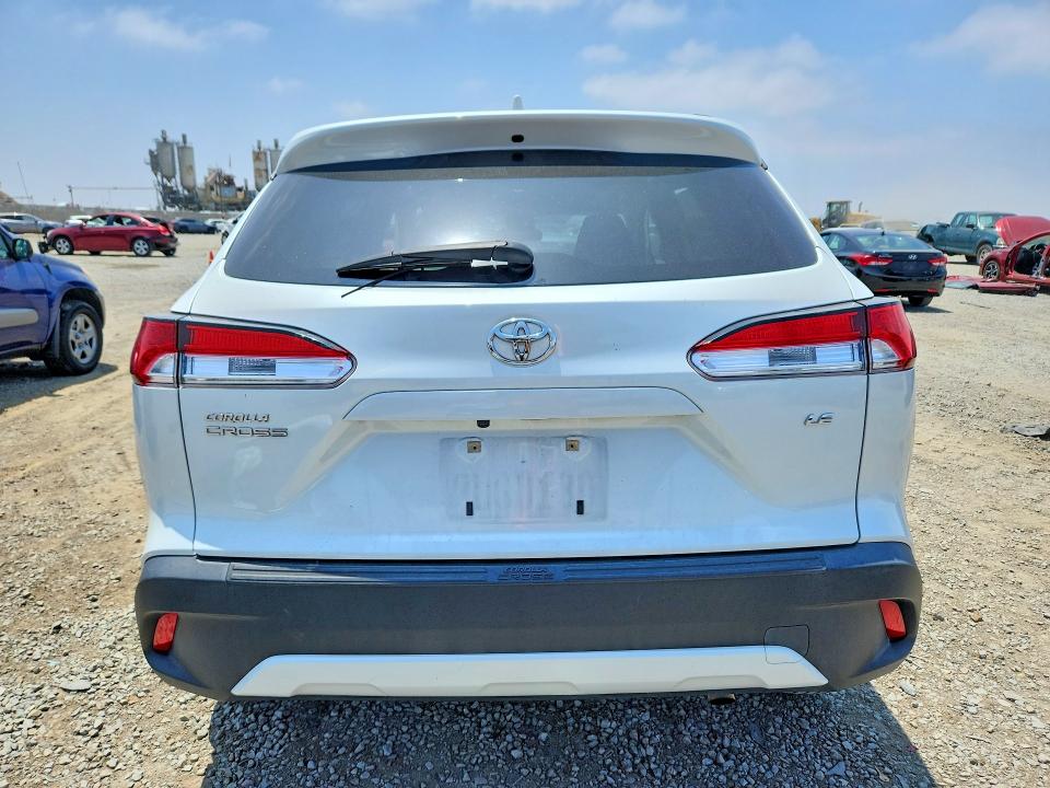 2022 Toyota VIN 7MUBAAAG7NV012812 COPART salvage auction — FRONT END, CA - SALVAGE CERTIFICATE, sold $5,800 on 2026-07-24 (photo 6)