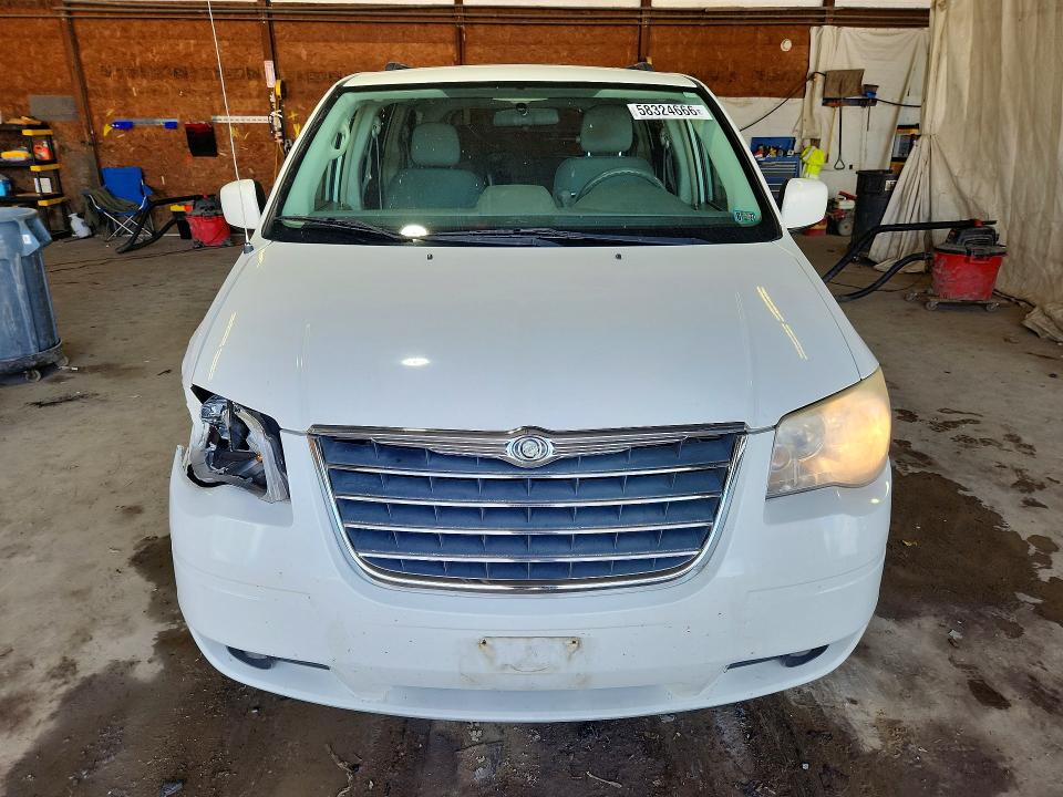 2010 Chrysler Town & country VIN 2A4RR5D1XAR369558 COPART salvage auction — FRONT END, Pa - Certificate Of Salvage, sold $475 on 2026-07-02 (photo 5)