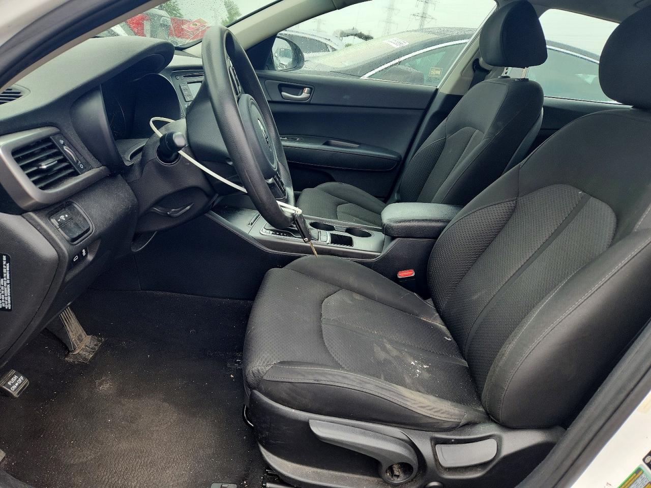 2017 Kia Optima VIN 5XXGT4L33HG132327 COPART salvage auction — Side, WV - SALVAGE CERTIFICATE, sold $925 on 2026-06-25 (photo 7)