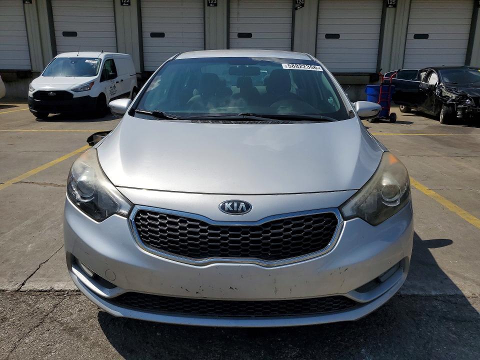 2015 Kia Forte VIN KNAFX4A8XF5338581 COPART salvage auction — WATER/FLOOD, Ky - Cert Of Title-Salvage Water, sold $600 on 2026-07-20 (photo 5)