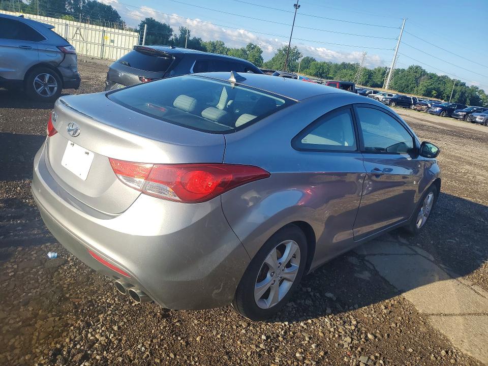 2013 Hyundai VIN KMHDH6AE4DU012556 COPART salvage auction — FRONT END, Oh - Cert Of Title-Salvage, sold $300 on 2026-07-28 (photo 3)