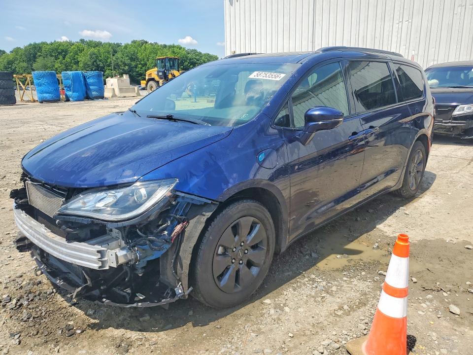 2020 Chrysler Pacifica VIN 2C4RC1N72LR112190 COPART salvage auction — FRONT END, Nj - Cert Of Title-Salvage, sold $7,200 on 2026-07-29 (photo 1)