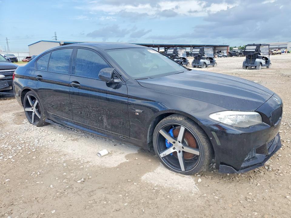 2013 BMW VIN WBAFU9C51DDY71155 COPART salvage auction — NORMAL WEAR, Tx - Certificate Of Title, sold $1,500 on 2026-07-08 (photo 4)