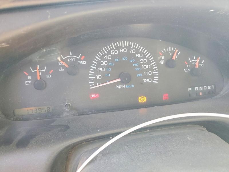 1998 Dodge Ram van VIN 2B7JB21Y7WK144862 COPART salvage auction — MINOR DENT/SCRATCHES, CA - DIS/DLR/EXP ONLY CLEAN TITLE, sold $425 on 2026-07-20 (photo 9)