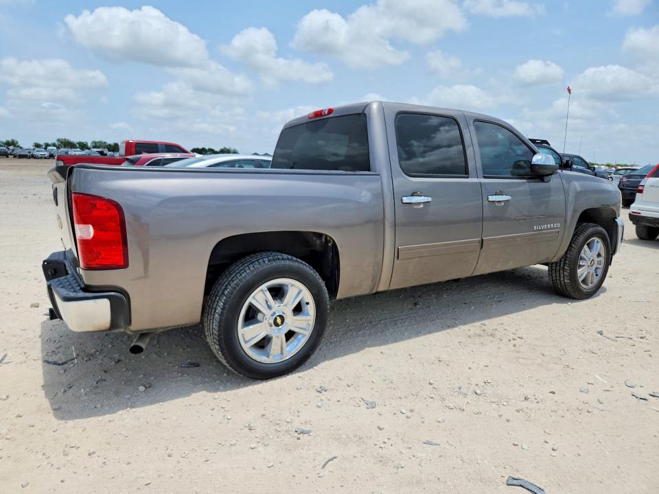 2013 Chevrolet VIN 3GCPCSE03DG323924 COPART salvage auction — SIDE, Tx - Salvage Vehicle Title, sold $2,650 on 2026-07-02 (photo 3)