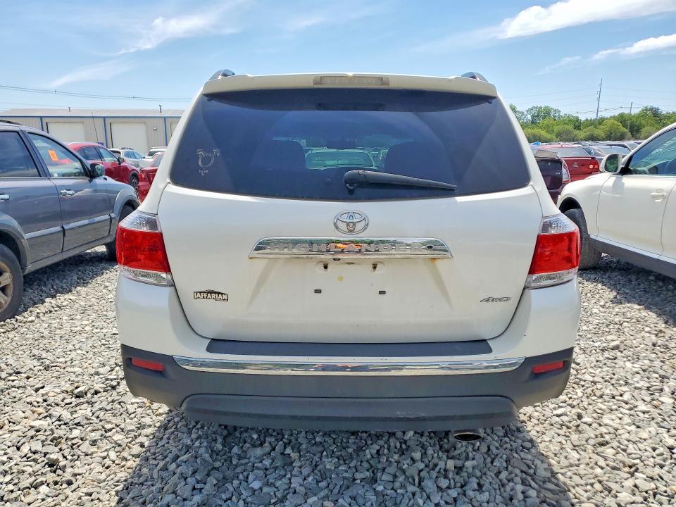 2012 Toyota VIN 5TDBK3EH4CS094923 COPART salvage auction — MINOR DENT/SCRATCHES, Ma - Certificate Of Title (P), sold $6,100 on 2026-07-29 (photo 6)