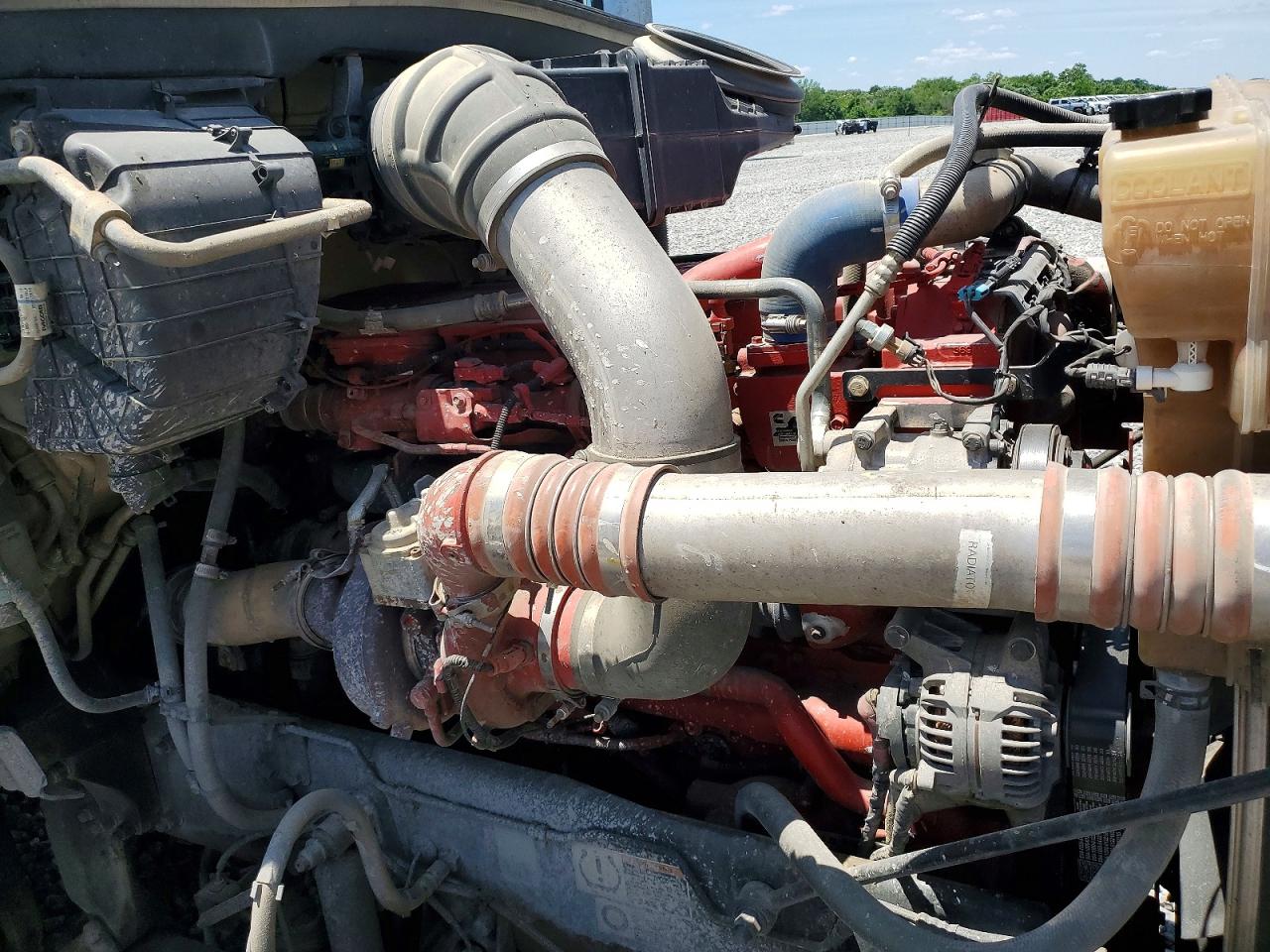 2020 Peterbilt 579 VIN 1XPBD49X8LD649528 COPART salvage auction — Undercarriage, KY - CERT OF TITLE-SALVAGE, sold $16,900 on 2026-07-09 (photo 7)