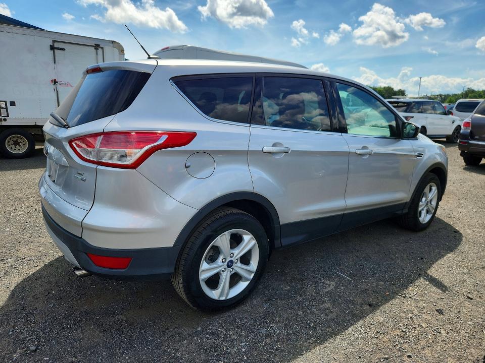 2015 Ford Escape VIN 1FMCU9G99FUA45073 COPART salvage auction — MINOR DENT/SCRATCHES, Va - Certificate Of Title, sold $1,700 on 2026-07-02 (photo 3)