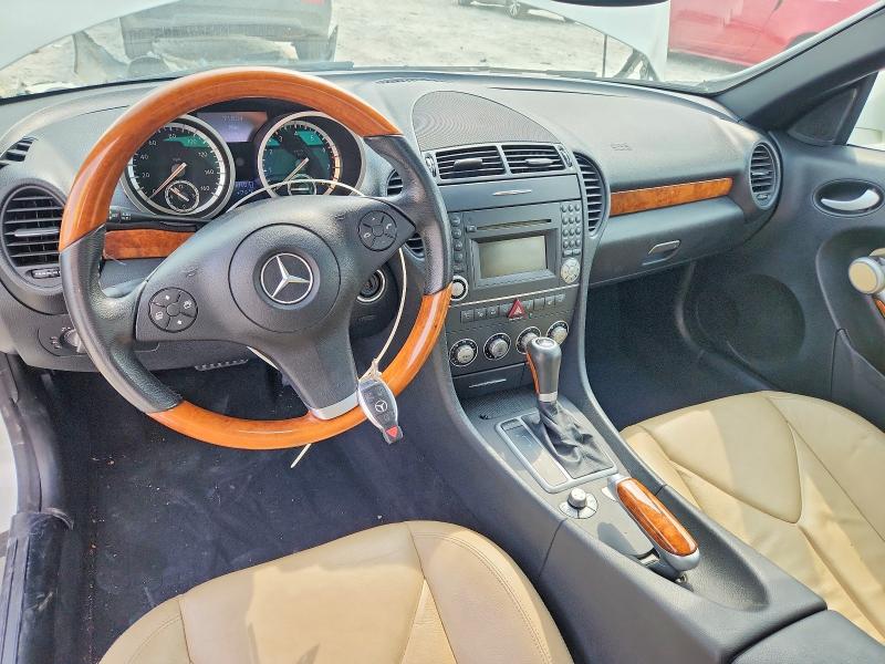 2009 Mercedes-benz Slk-klasse VIN WDBWK54F09F192402 COPART salvage auction — FRONT END, Ga - Cert Of Title-Salvage, sold $500 on 2026-08-03 (photo 8)