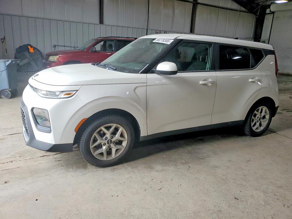 2020 Kia Soul VIN KNDJ23AUXL7717423 COPART salvage auction — SIDE, Fl - Cert Of Title Slvg Rebuildable, sold $2,600 on 2026-07-08 (photo 1)