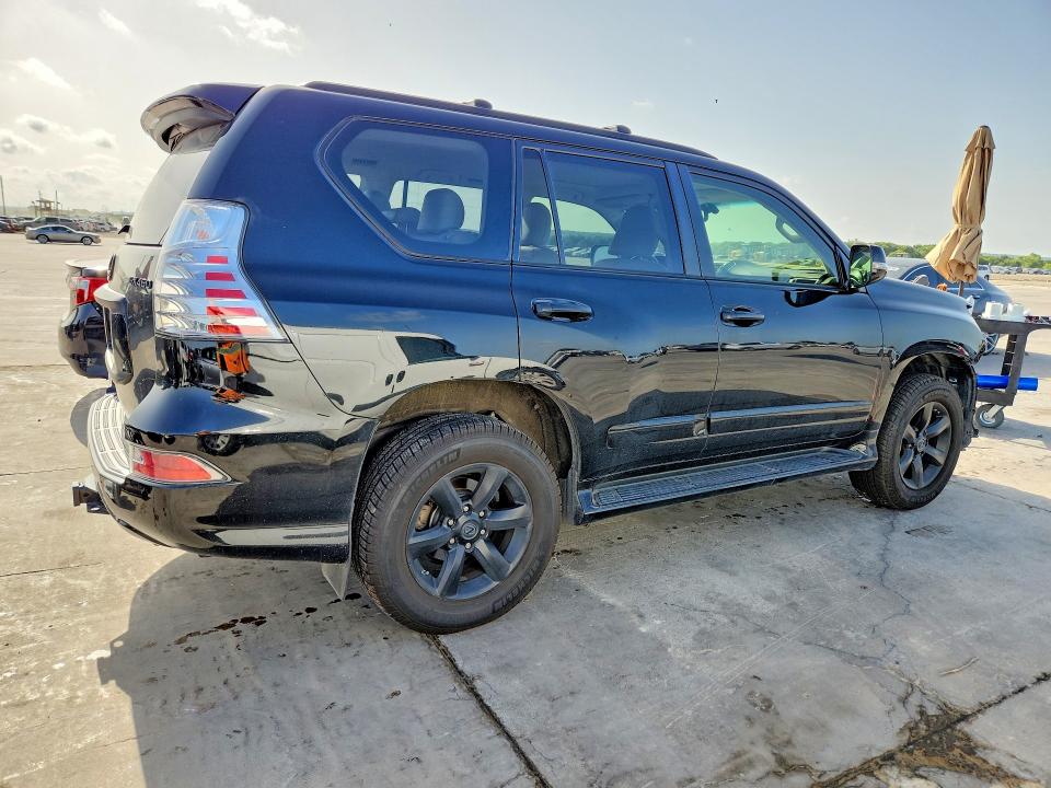 2015 Lexus Gx VIN JTJJM7FX1F5105029 COPART salvage auction — FRONT END, Tx - Salvage Vehicle Title, sold $11,600 on 2026-07-30 (photo 3)