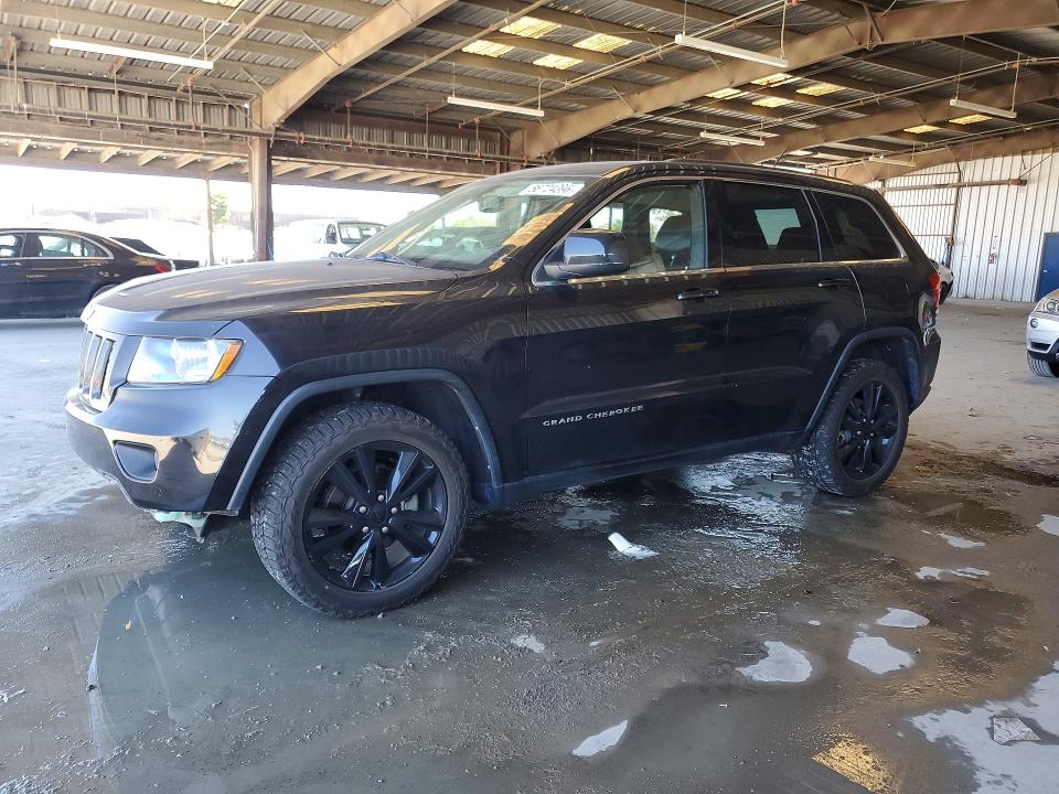 2013 Jeep Cherokee VIN 1C4RJFAG9DC568688 COPART salvage auction — FRONT END, Ca - Salvage Certificate, sold $2,100 on 2026-08-20 (photo 1)