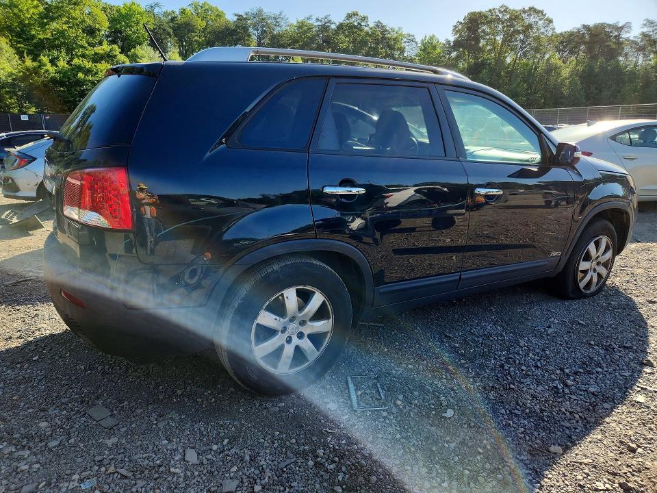 2011 Kia Sorento VIN 5XYKTCA13BG163537 COPART salvage auction — MECHANICAL, Id - Salvage Certificate Of Title, sold $450 on 2026-07-24 (photo 3)