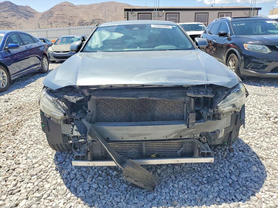 2017 Volvo S90 VIN YV1A22MK0H1014972 COPART salvage auction — FRONT END, Id - Salvage Certificate Of Title, sold $3,900 on 2026-07-27 (photo 5)