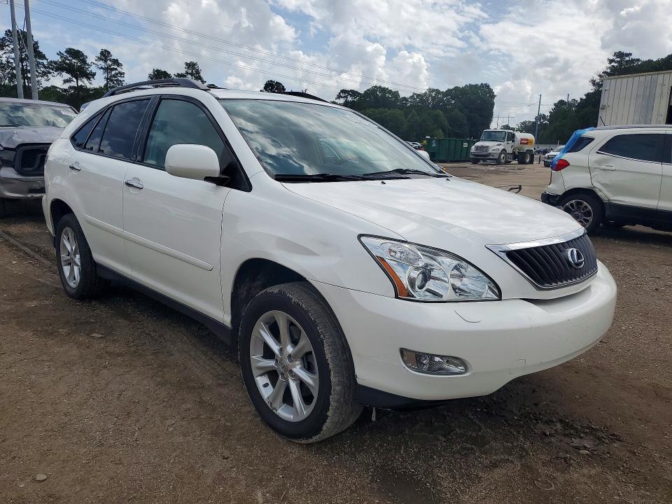 2008 Lexus Rx VIN 2T2HK31U28C091561 COPART salvage auction — FRONT END, Salvage Title, sold $5,400 on 2026-07-31 (photo 4)
